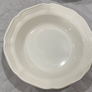 Mikasa Classic Cream Dinner Bowl